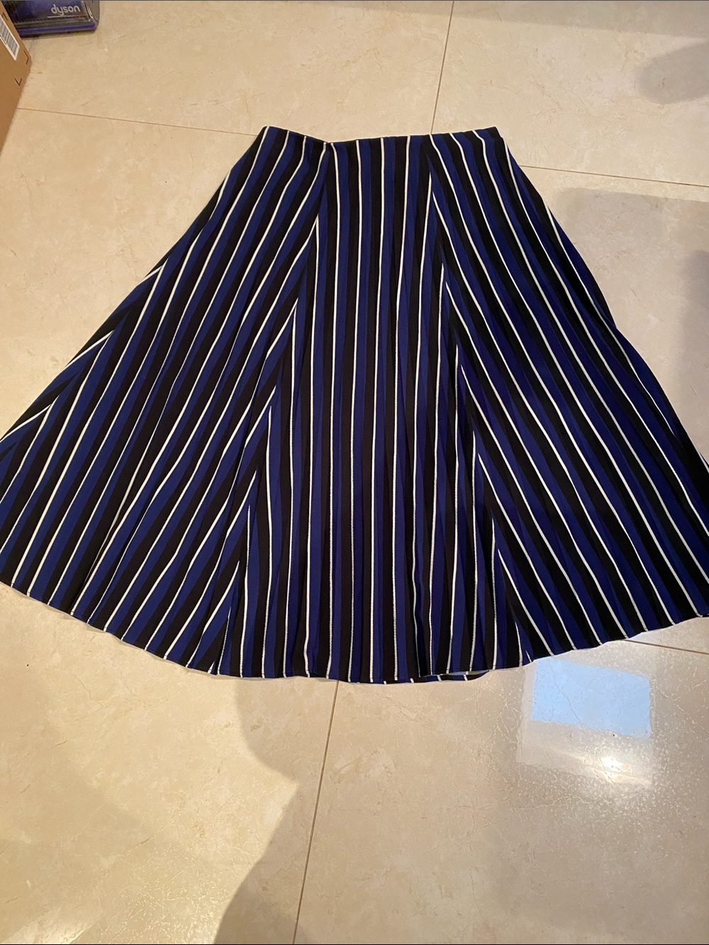 Judith & Charles Like New Striped Skirt Size 4 🇨🇦